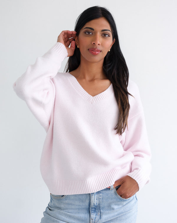 V NECK BOXY SWEATER