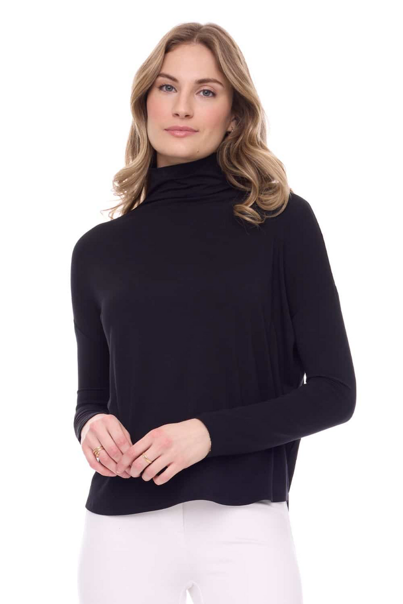 MORGAN TURTLE NECK TOP