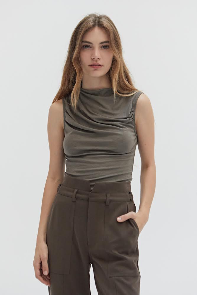 CRESCENT - SLEEVELESS TOP