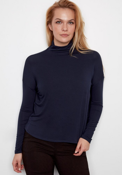 MORGAN TURTLE NECK TOP