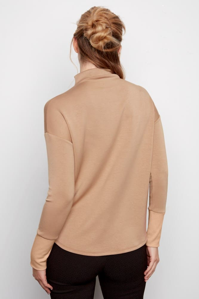 ARYA BUTTER CONTRAST TURTLENECK