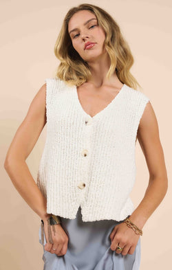 ARLO CARDI VEST W BUTTONS