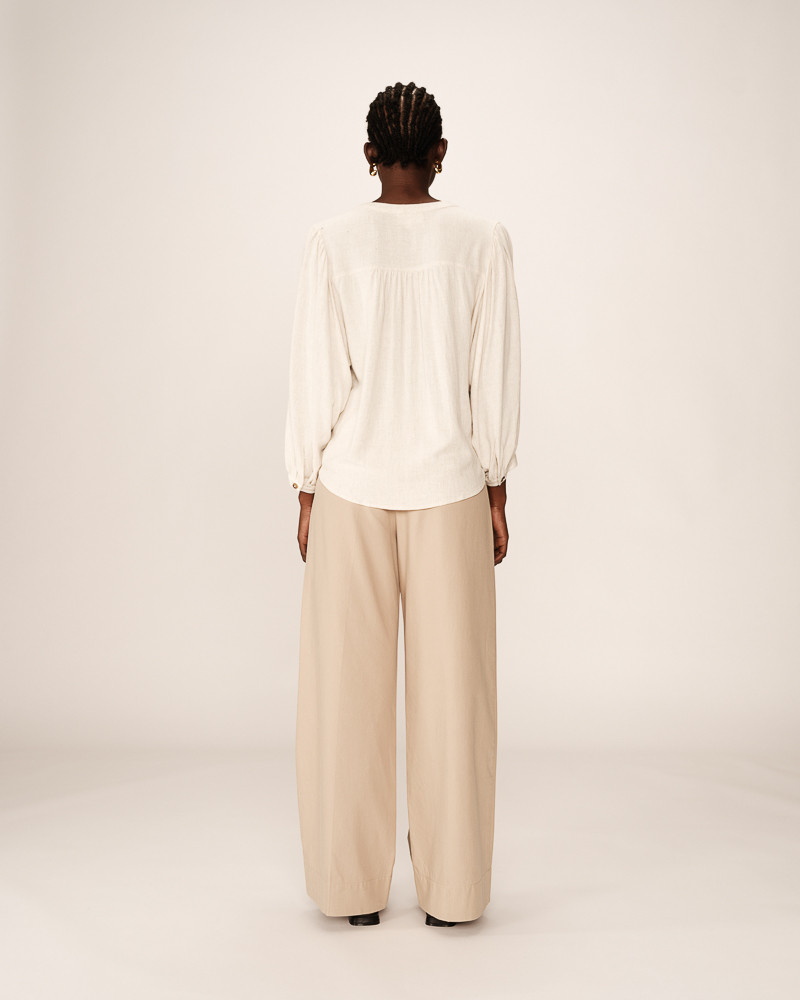 PORTRAIT TOP