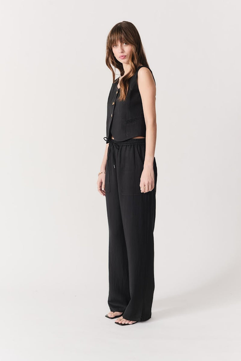 MAXIAL VEST