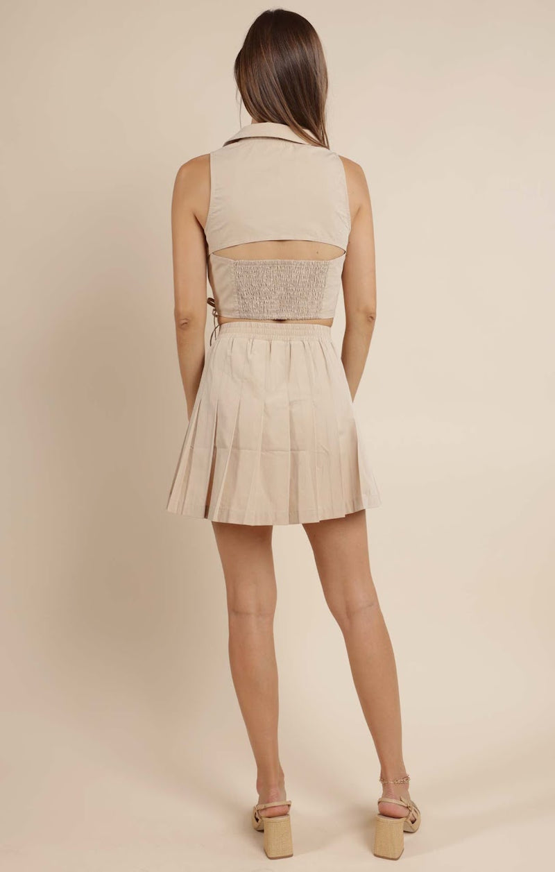 QUIET MOMENTS PLEATED MINI SKIRT