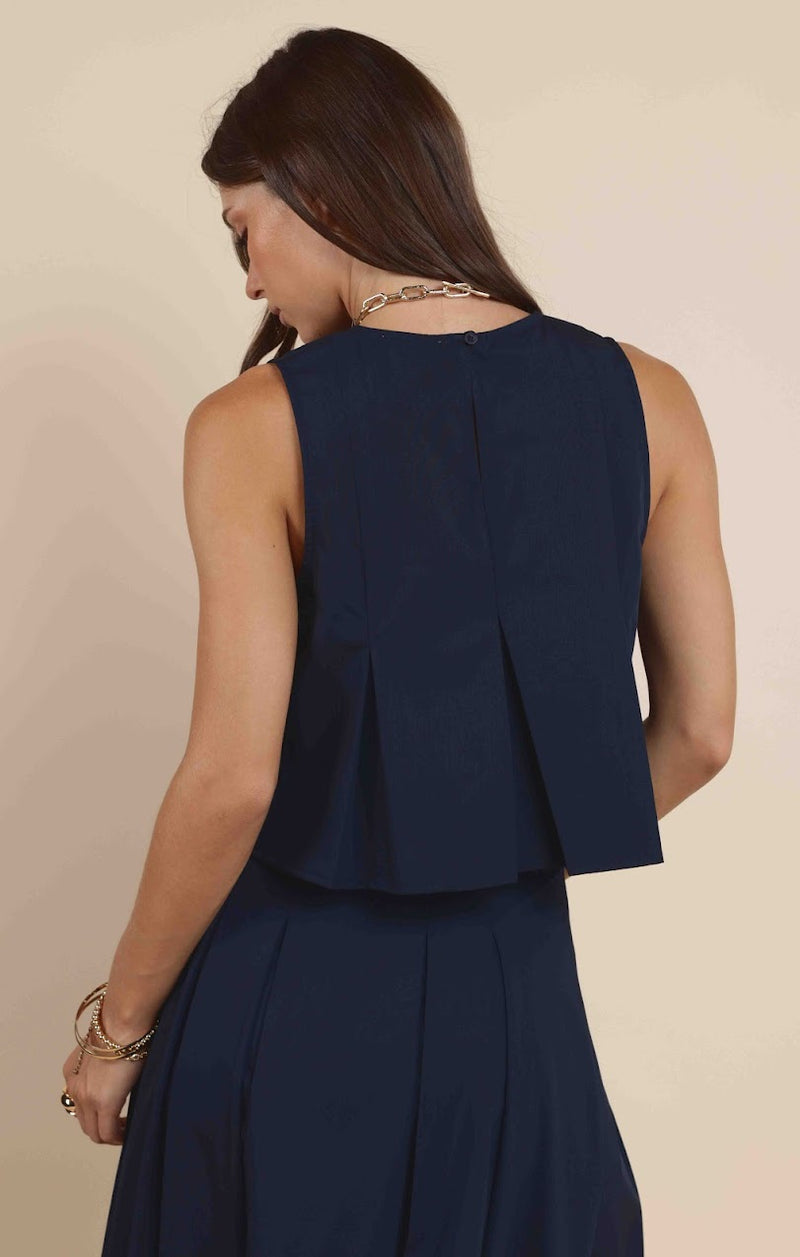 OCEAN CALLS PLEATS TOP