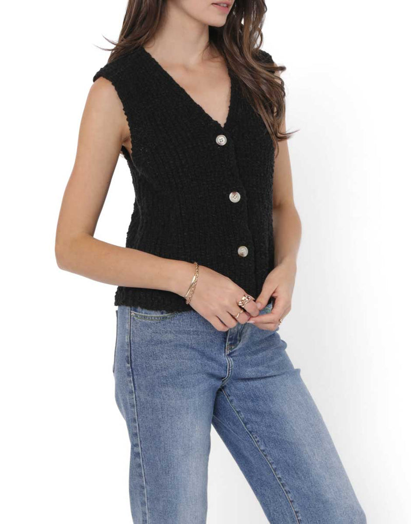 ARLO CARDI VEST