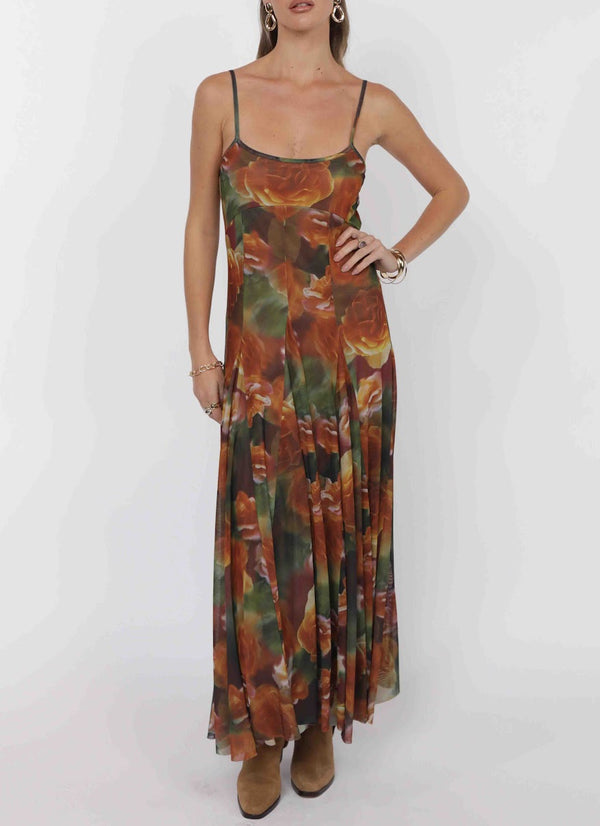 HEART BEATS GODET DETAIL MAXI DRESS