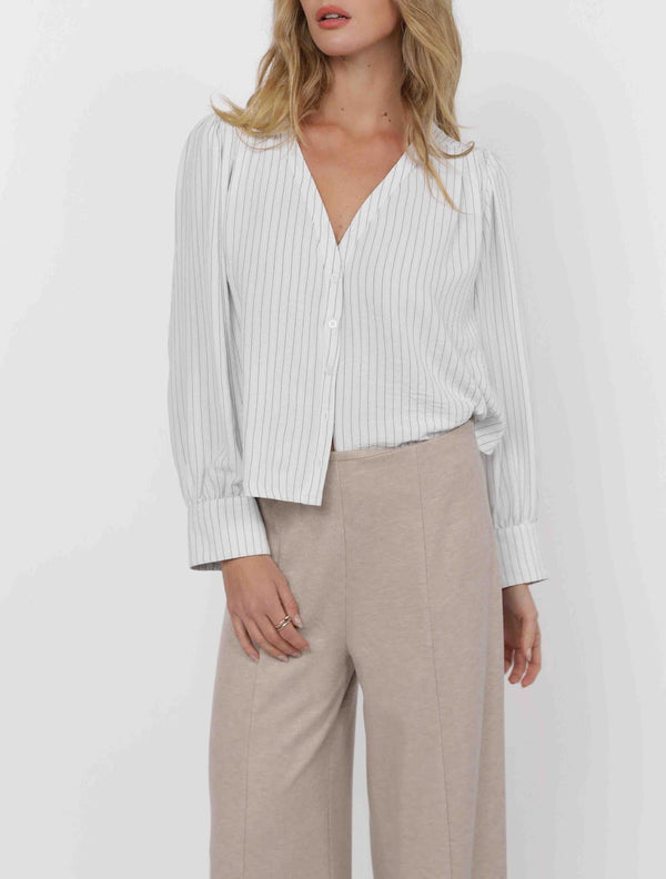 OLD SOUL BUTTON DOWN