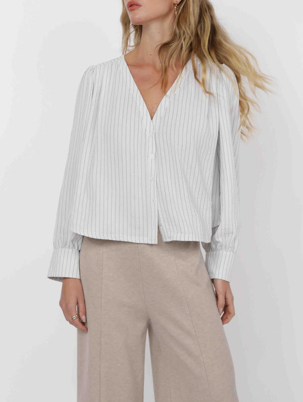 OLD SOUL BUTTON DOWN