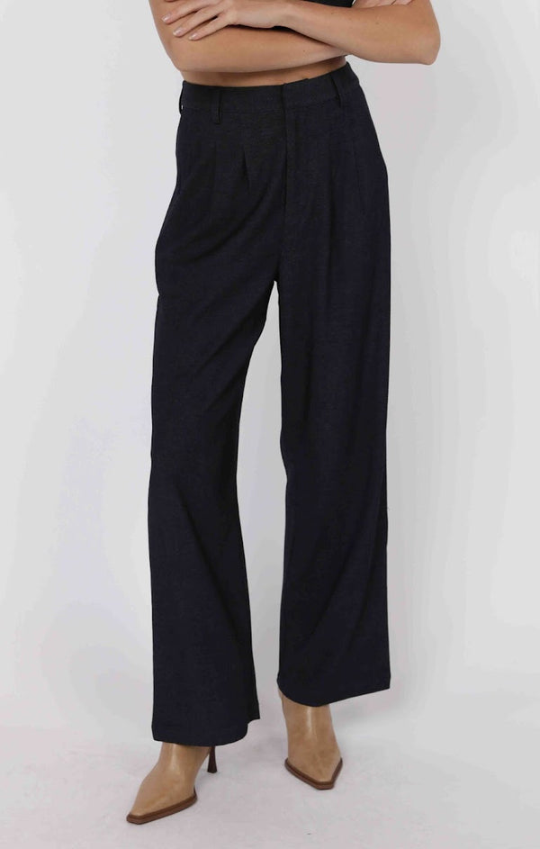 TROUBLESHOOTER PLEATED TROUSERS