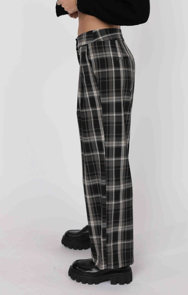 RADICAL STRETCH PLAID PLEATER TROUSER