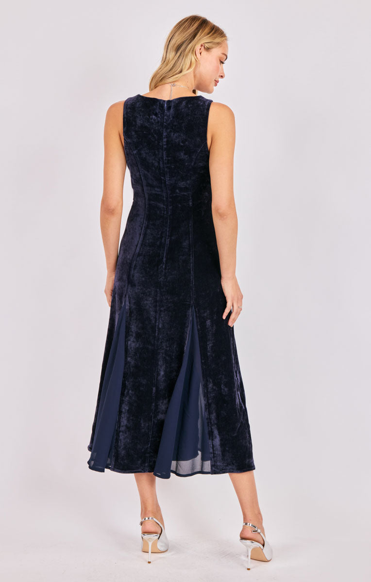 VELVET AVENUE CHIFFON GODET MAXI DRESS