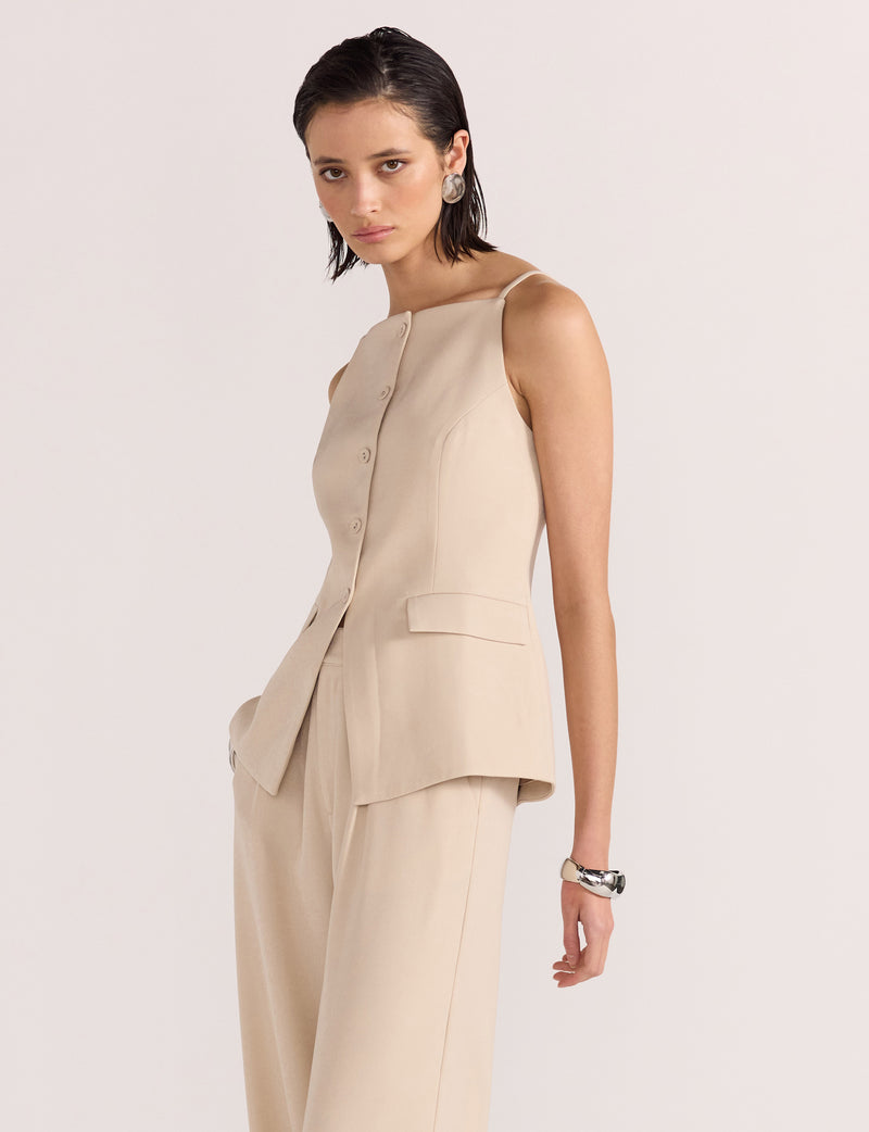 HAYDEN LONGLINE VEST